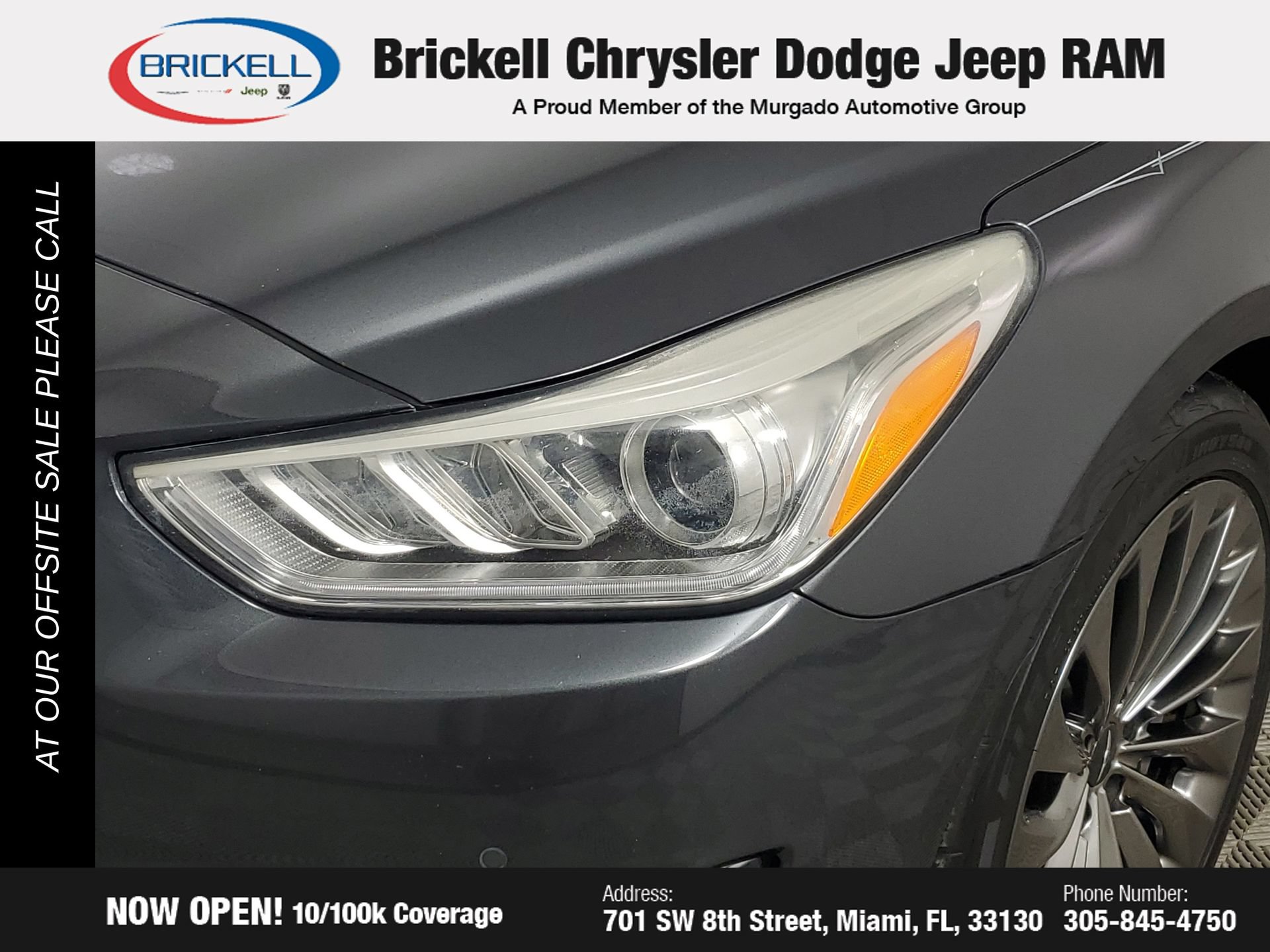 Used 2017 Genesis G90 3.3T Premium RWD image 16
