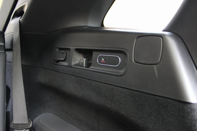 Used 2023 Mercedes-Benz EQS 580 4MATIC SUV image 22