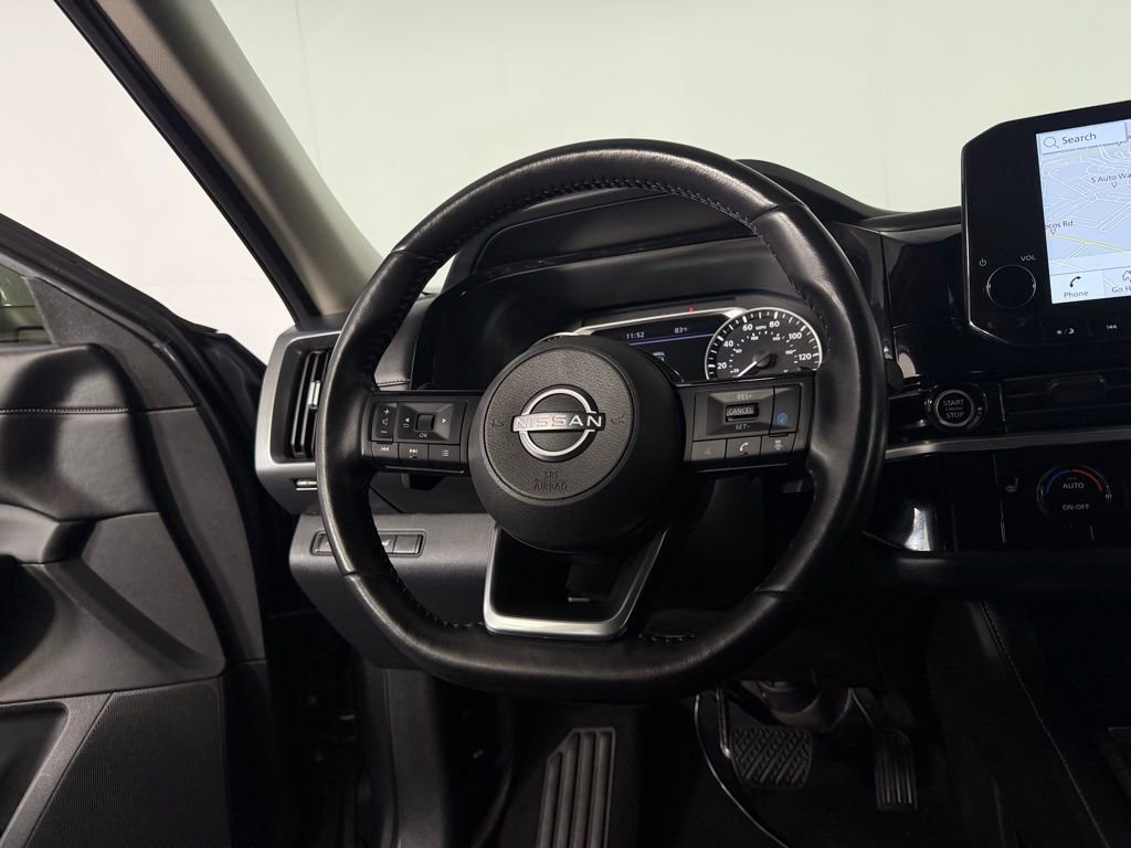 Used 2023 Nissan Pathfinder SL image 14
