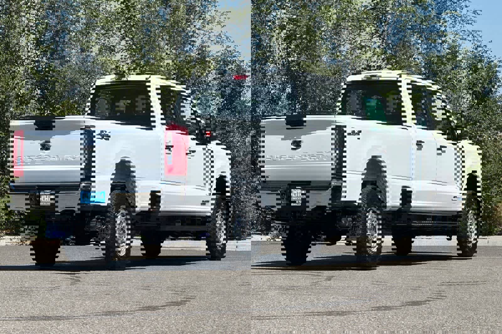 New 2026 Ford F250 XL image 2