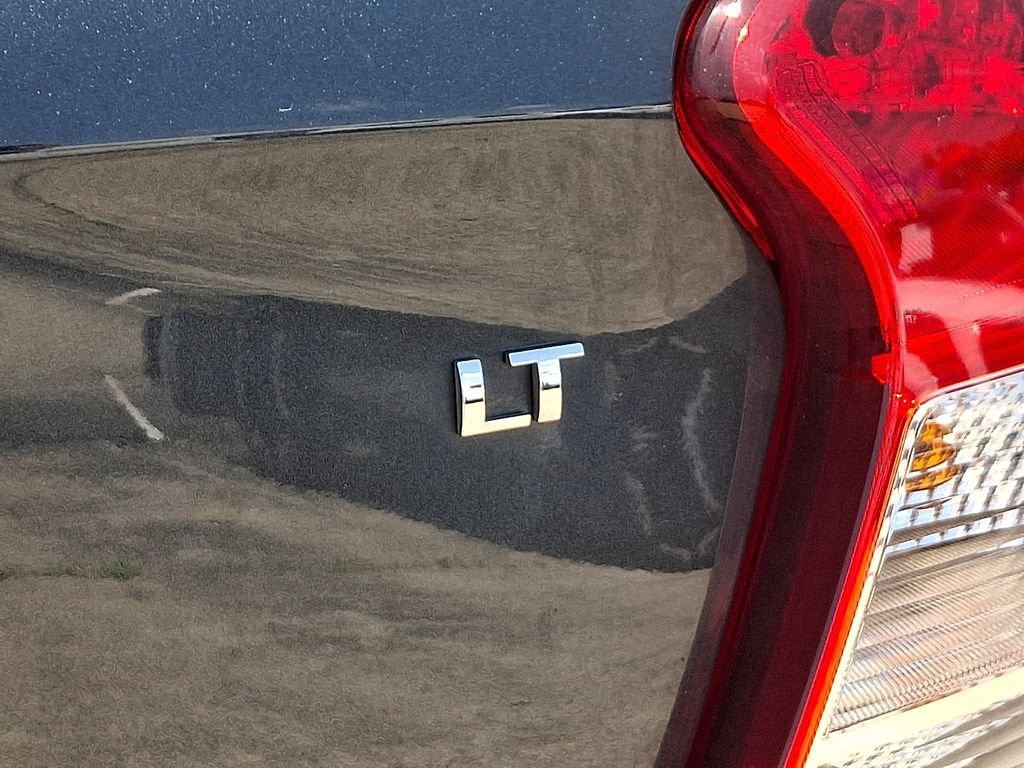 Certified 2021 Chevrolet Spark LT FWD image 32