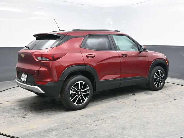 Used 2025 Chevrolet TrailBlazer LT image 7