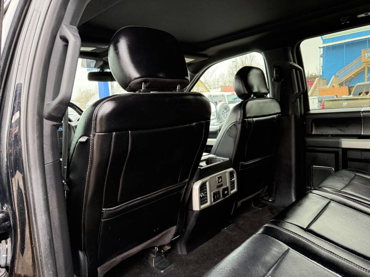 Used 2018 Ford F150 Lariat w/ Equipment Group 502A Luxury image 25