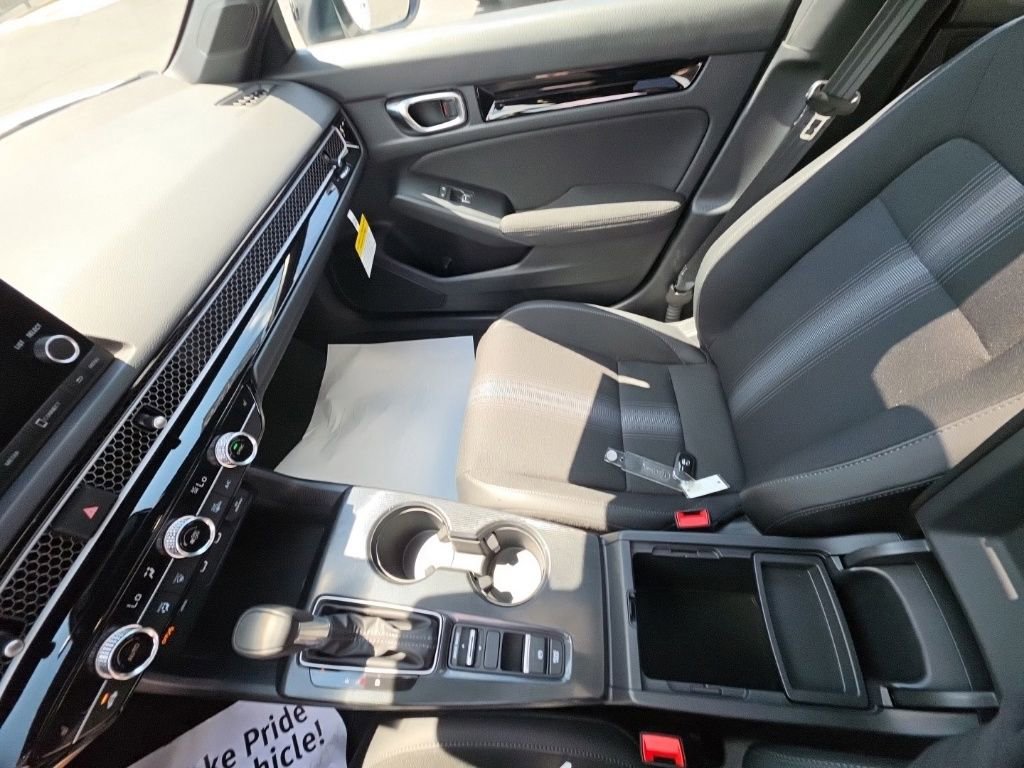Used 2026 Honda Civic Sport image 25