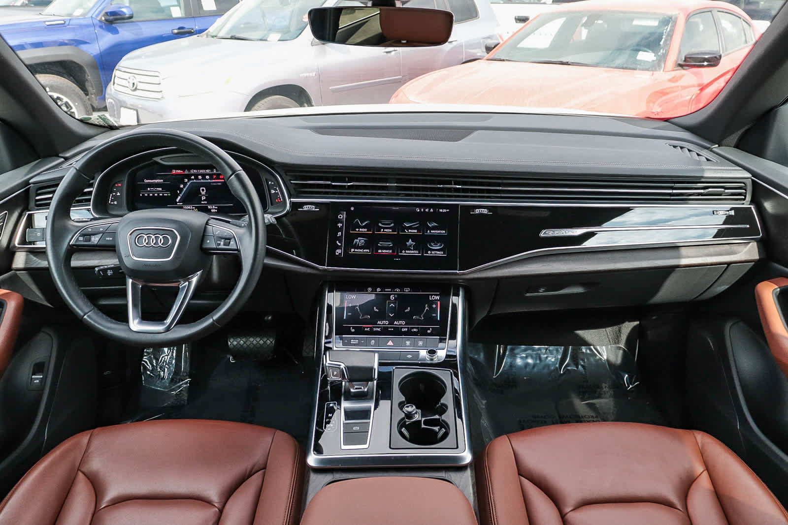 Used 2023 Audi Q8 Premium w/ Convenience Package image 30