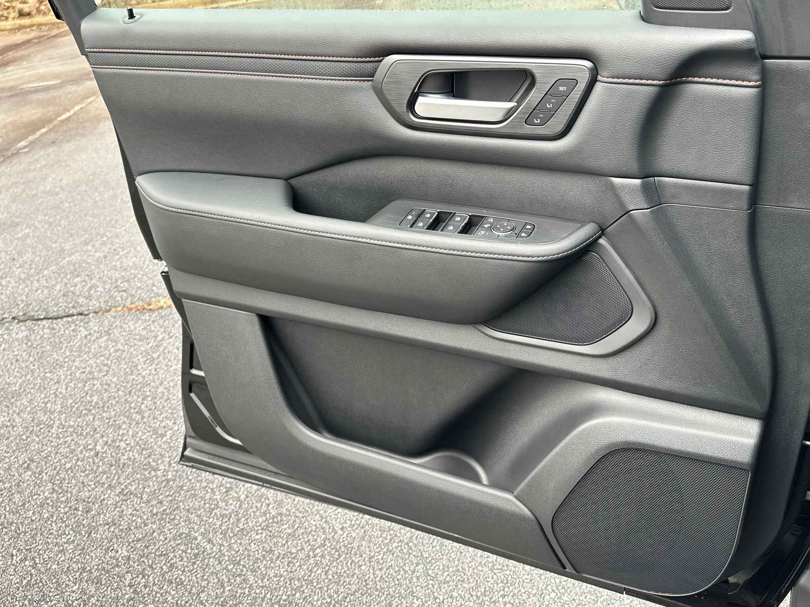 New 2026 Nissan Armada PRO-4X image 19