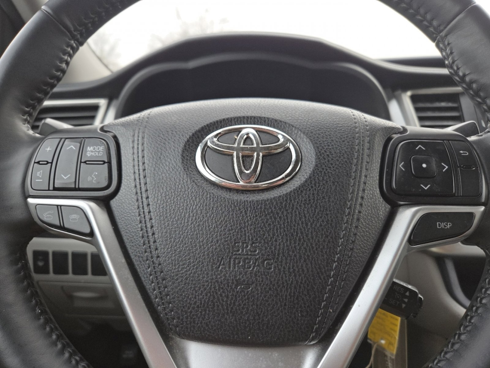 Used 2015 Toyota Highlander Plus image 26