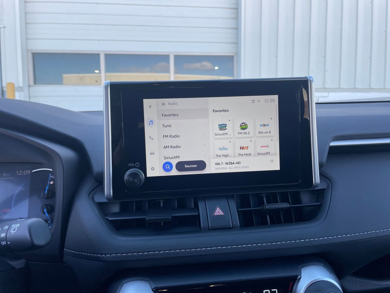 Used 2025 Toyota RAV4 LE image 21