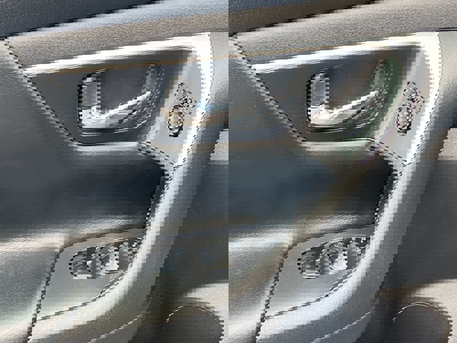 Used 2016 Nissan Altima 2.5 S w/ Power Driver Seat Package image 12