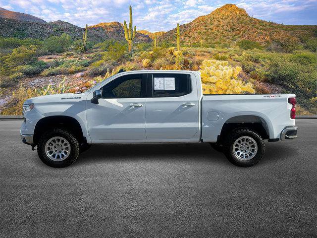 Used 2024 Chevrolet Silverado 1500 LT image 8