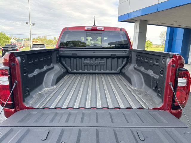 New 2026 GMC Canyon AT4X w/ LPO, Black Badging Package AWD/4WD image 28