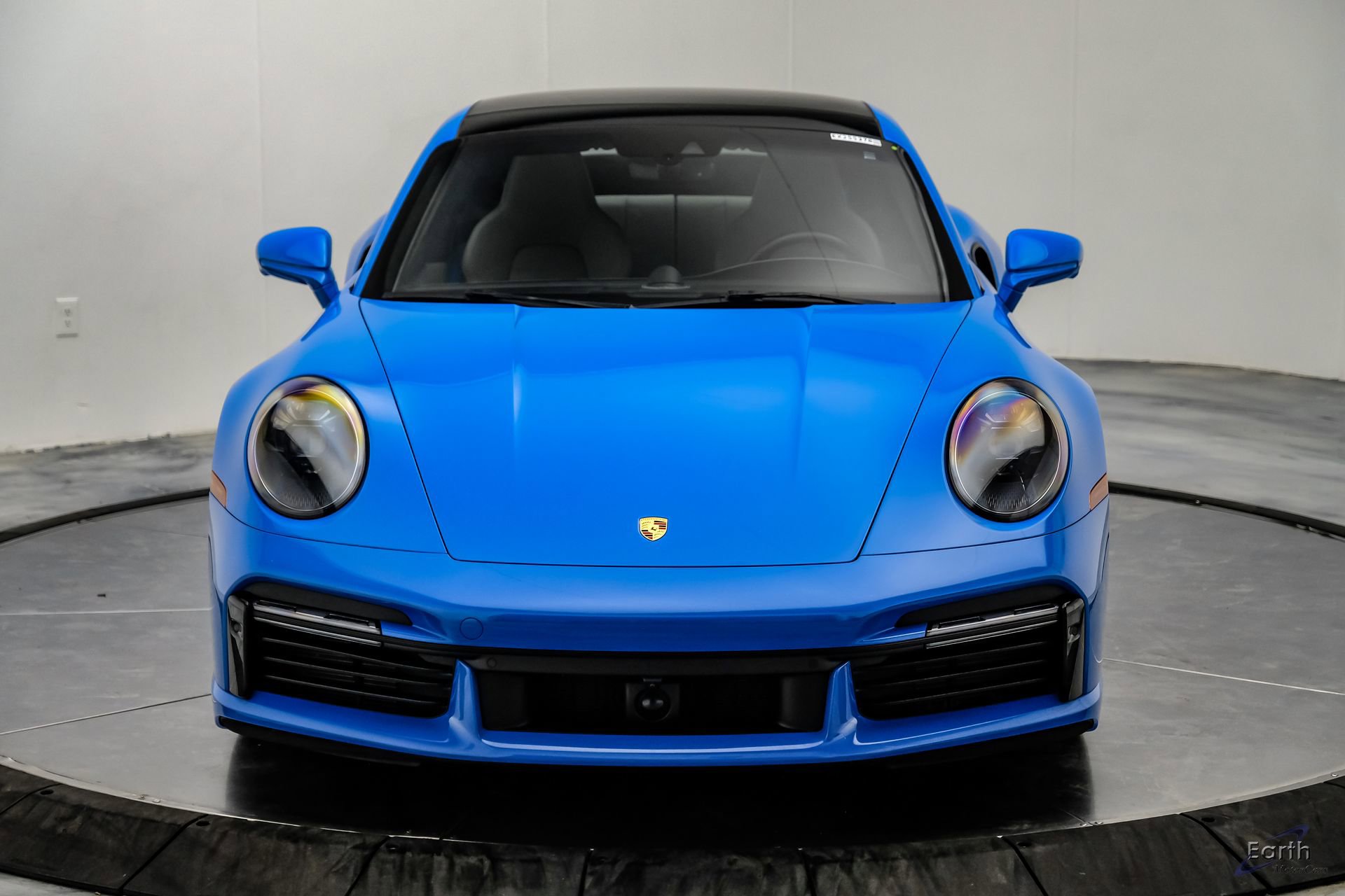 Used 2022 Porsche 911 Turbo S image 31