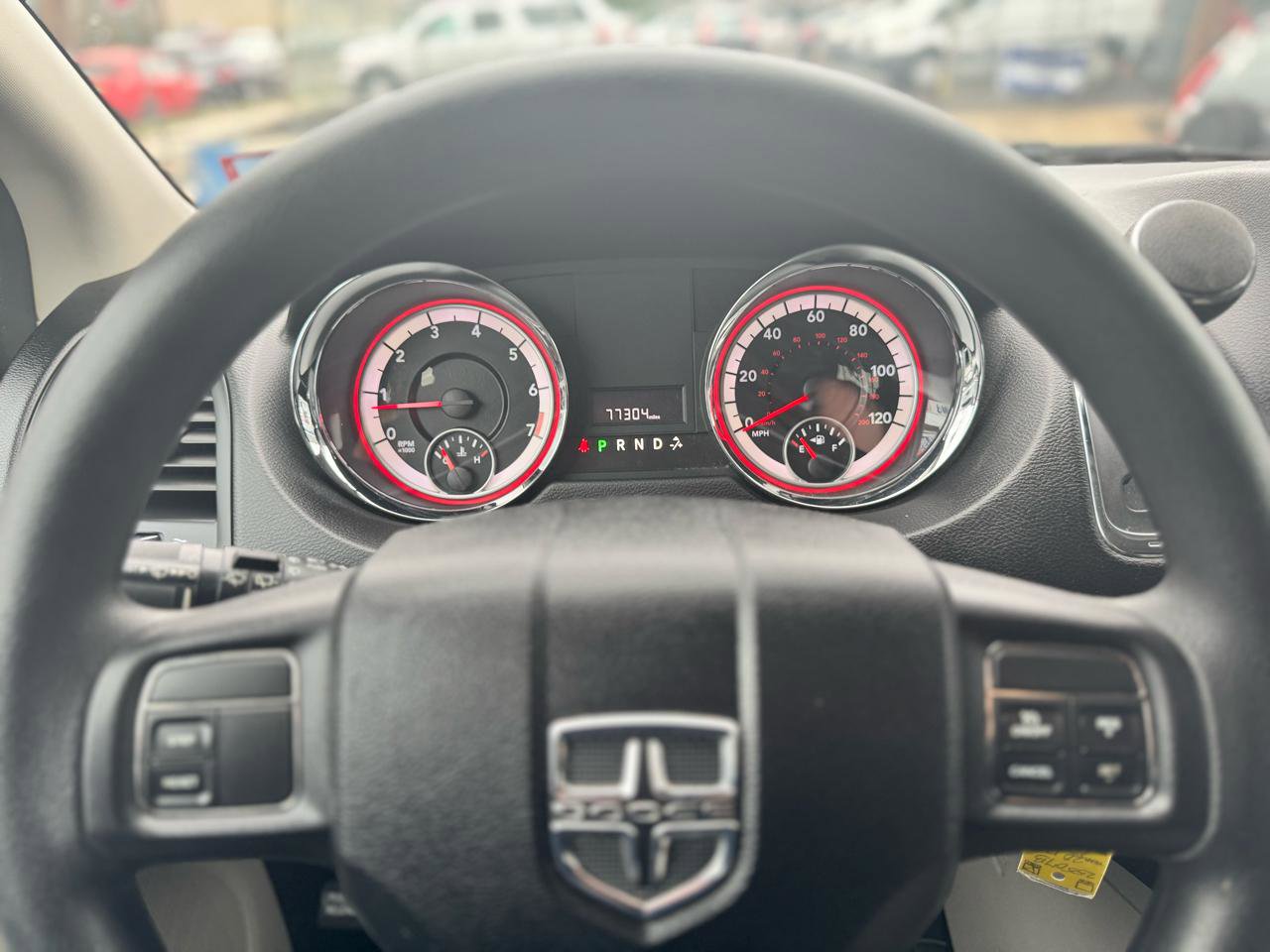 Used 2012 Dodge Grand Caravan SXT image 10