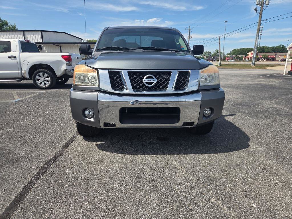 Used 2014 Nissan Titan S RWD image 3