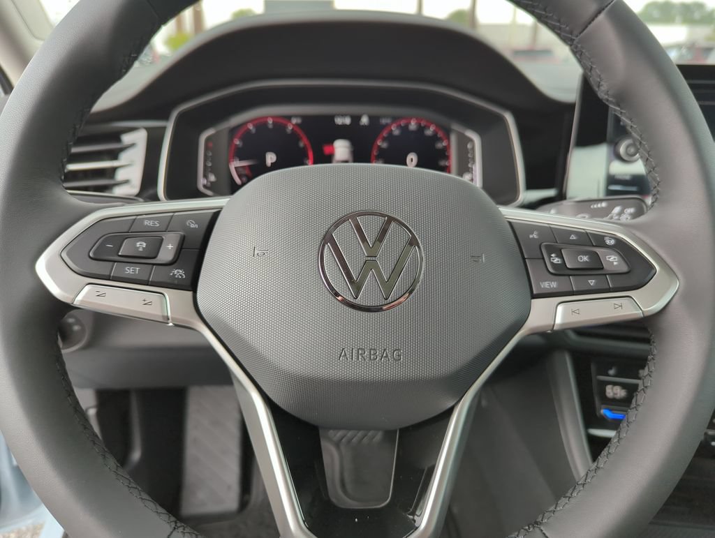 New 2026 Volkswagen Jetta SEL FWD image 39