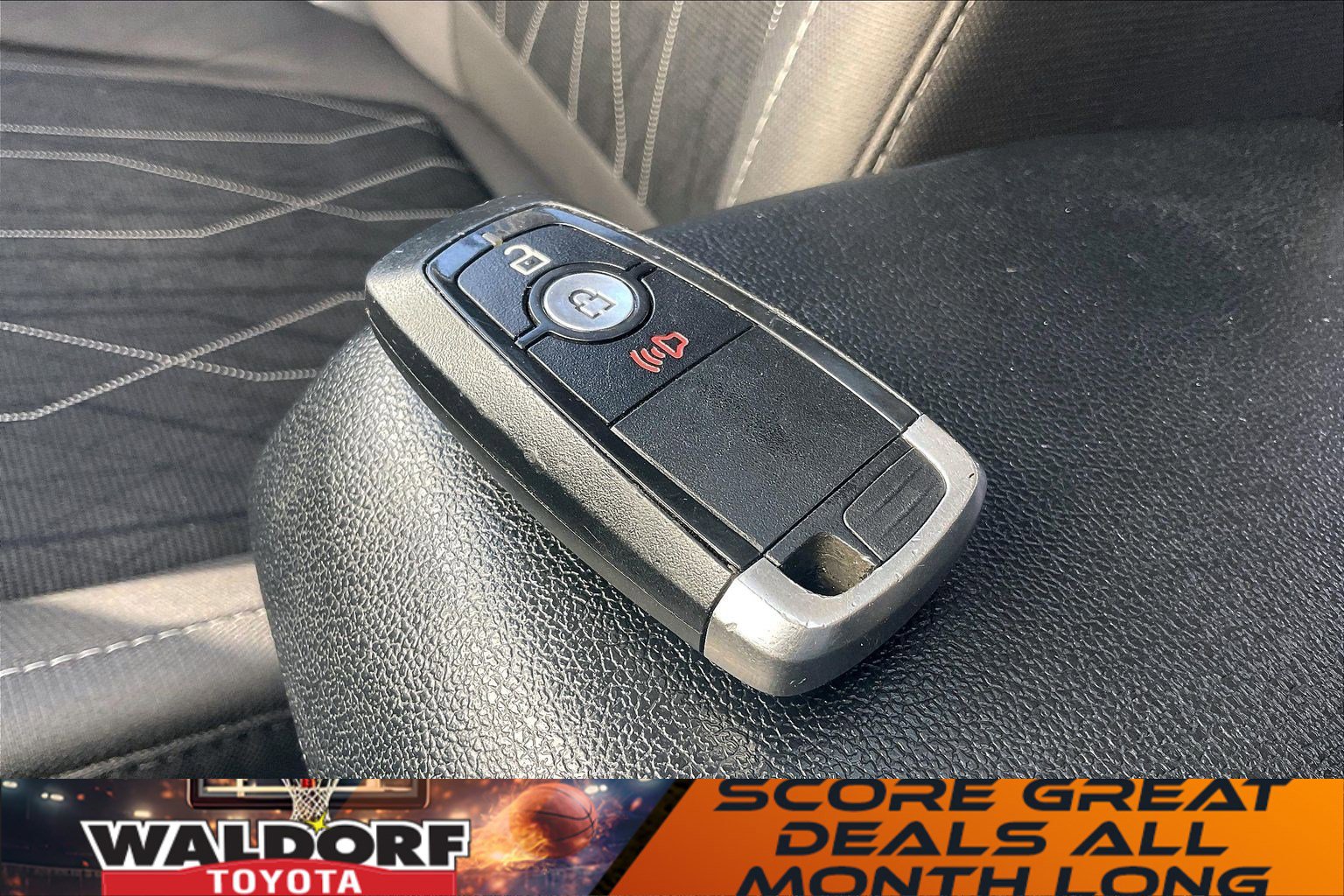 Used 2020 Ford EcoSport SE w/ SE Convenience Package image 14