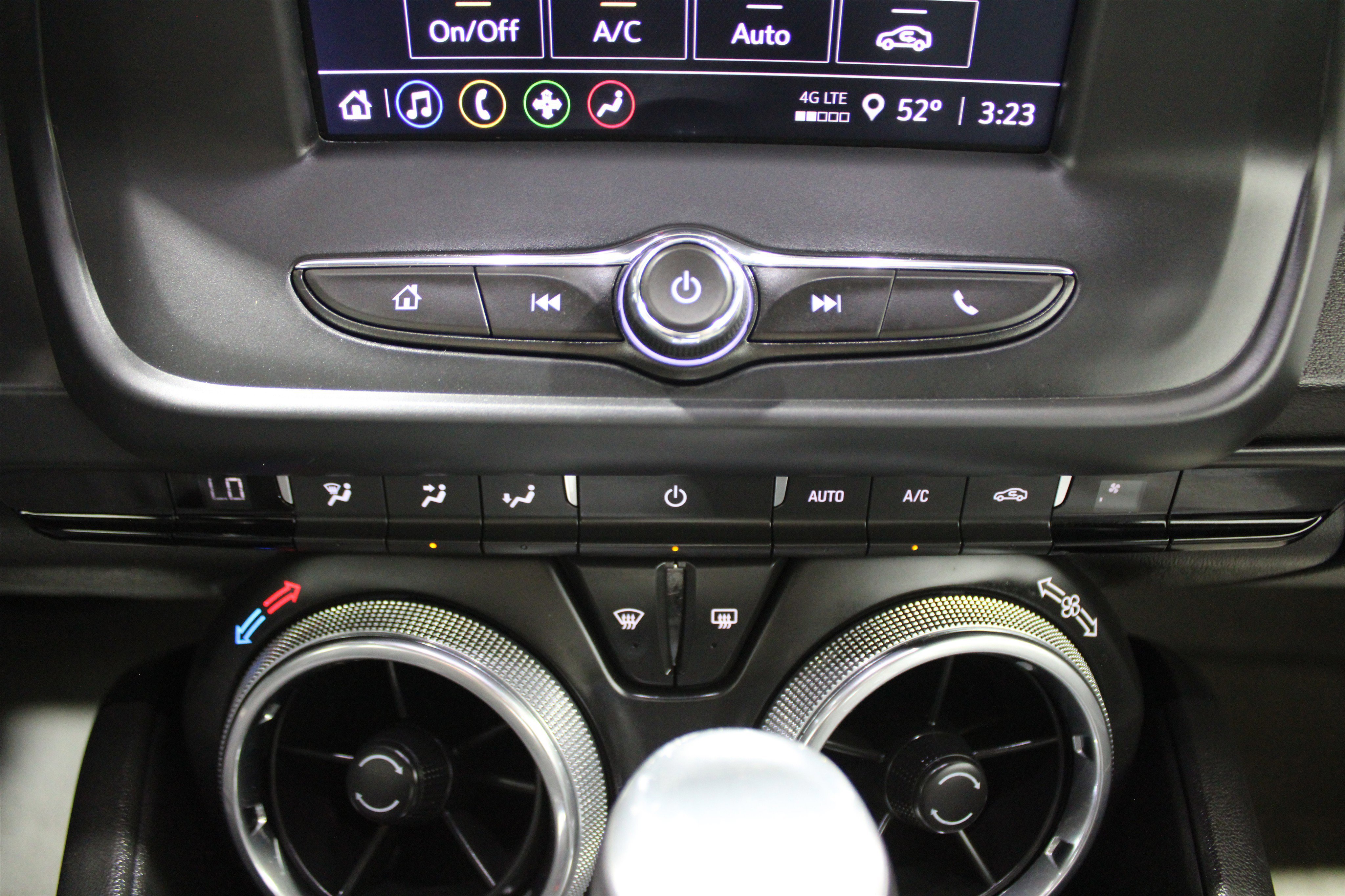 Used 2023 Chevrolet Camaro LT image 19