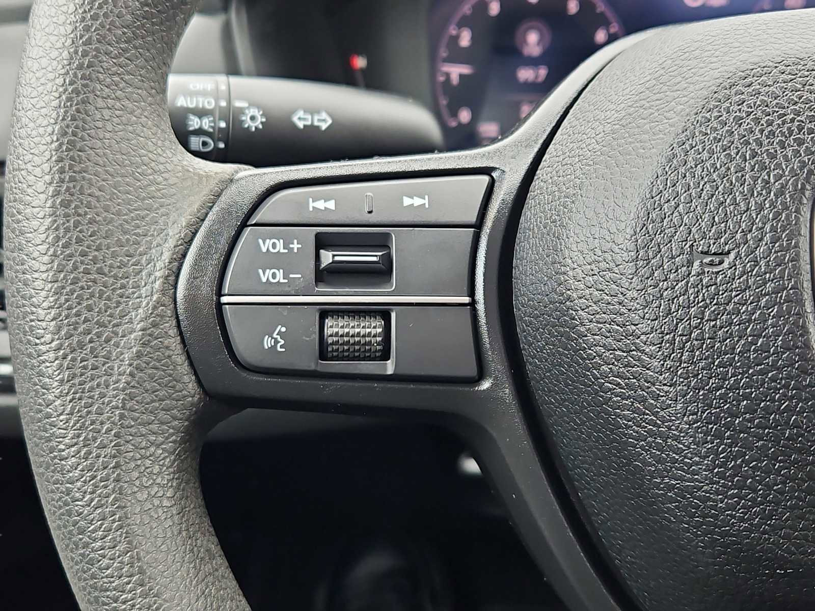 Certified 2024 Honda Accord LX image 19