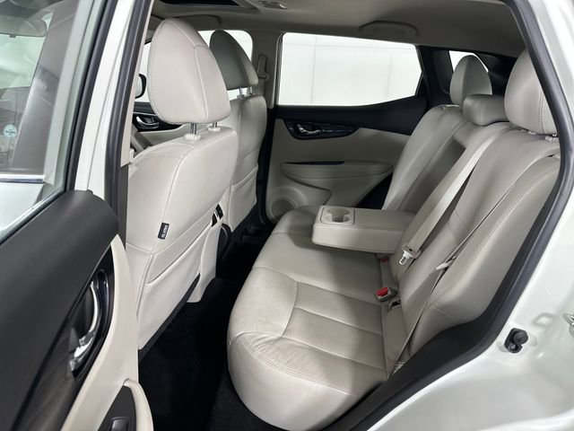 Used 2018 Nissan Rogue Sport SL w/ SL Premium Package image 25