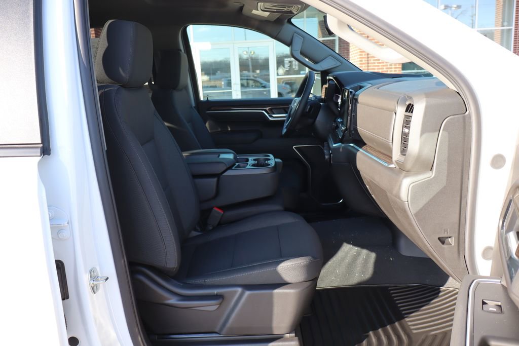 New 2026 Chevrolet Silverado 1500 LT image 42
