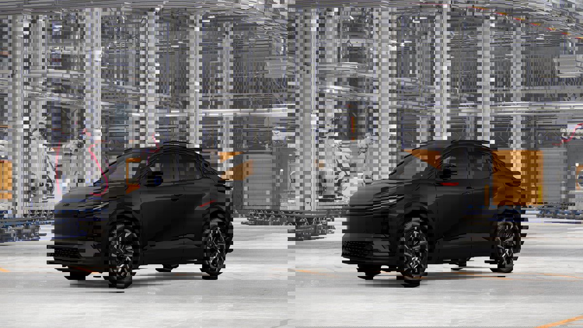 New 2026 Toyota C-HR image 2