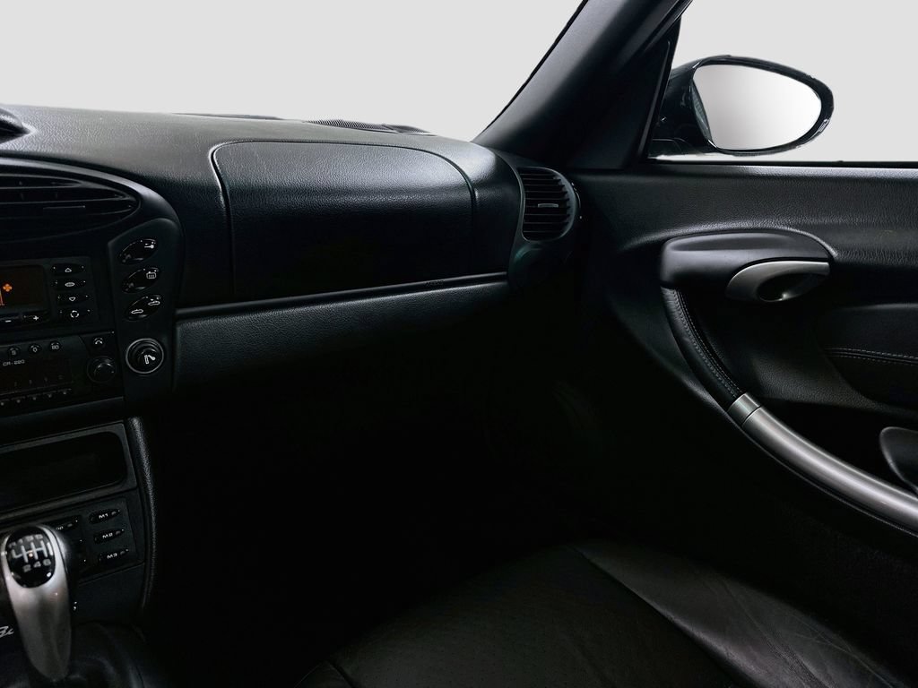 Used 2001 Porsche Boxster S RWD image 21