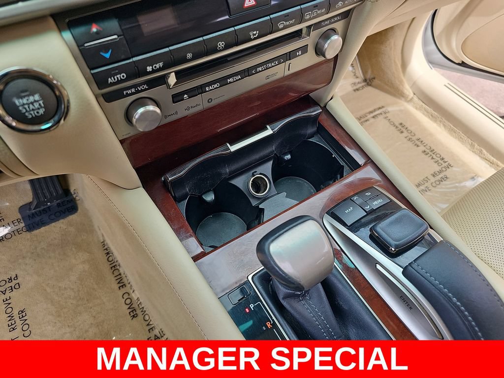 Used 2016 Lexus LS 460 w/ Comfort Package RWD image 24