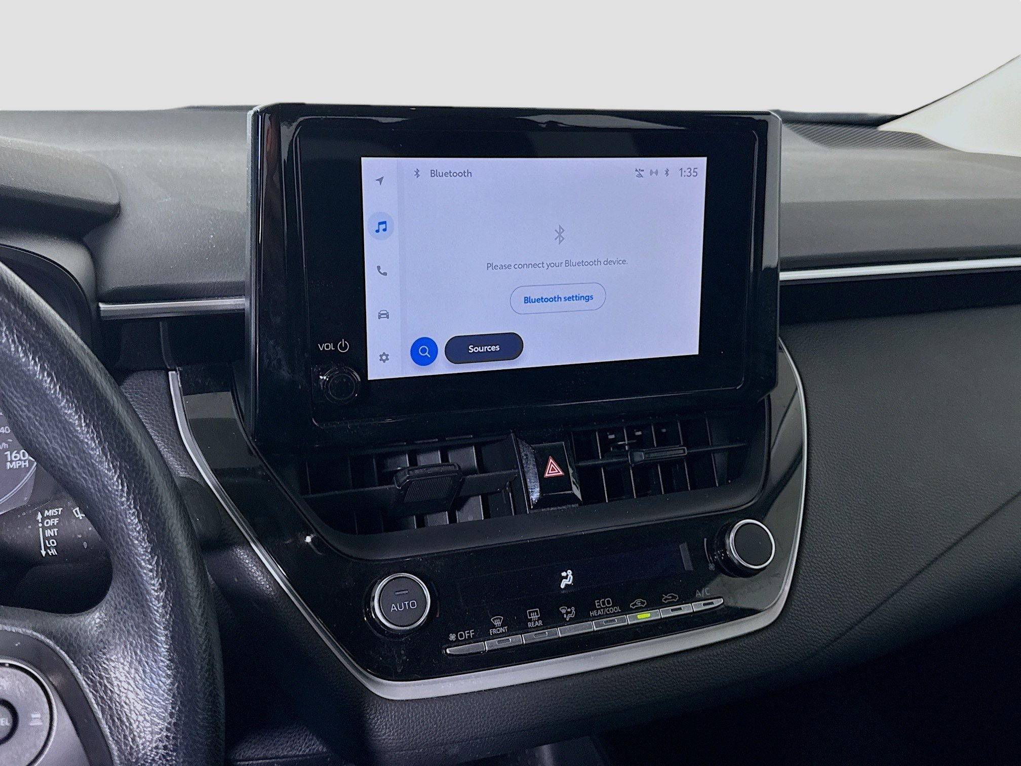 Used 2024 Toyota Corolla LE image 18