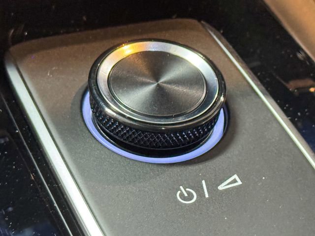 New 2025 Buick Enclave Preferred w/ LPO, Floor Liner Package image 42