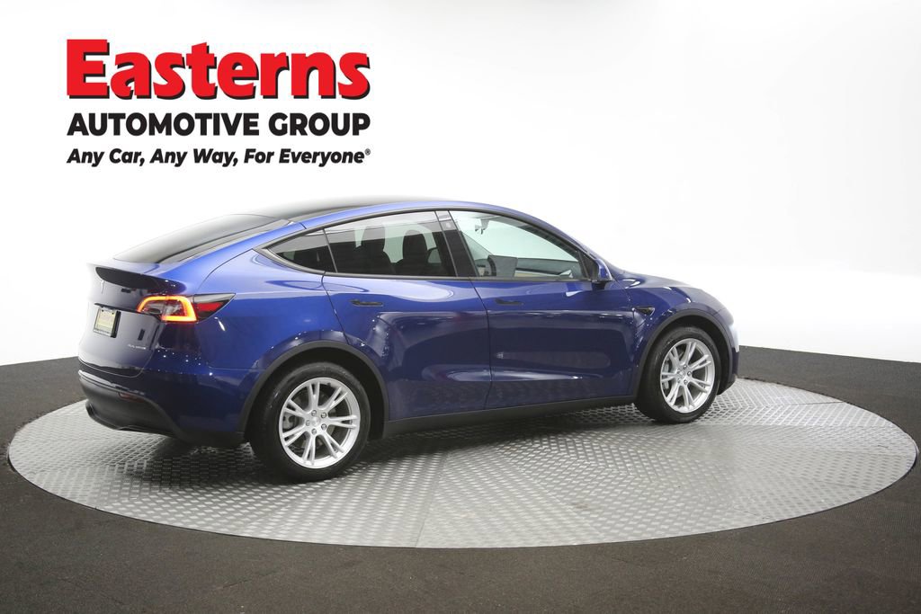 Used 2021 Tesla Model Y Long Range AWD/4WD image 38