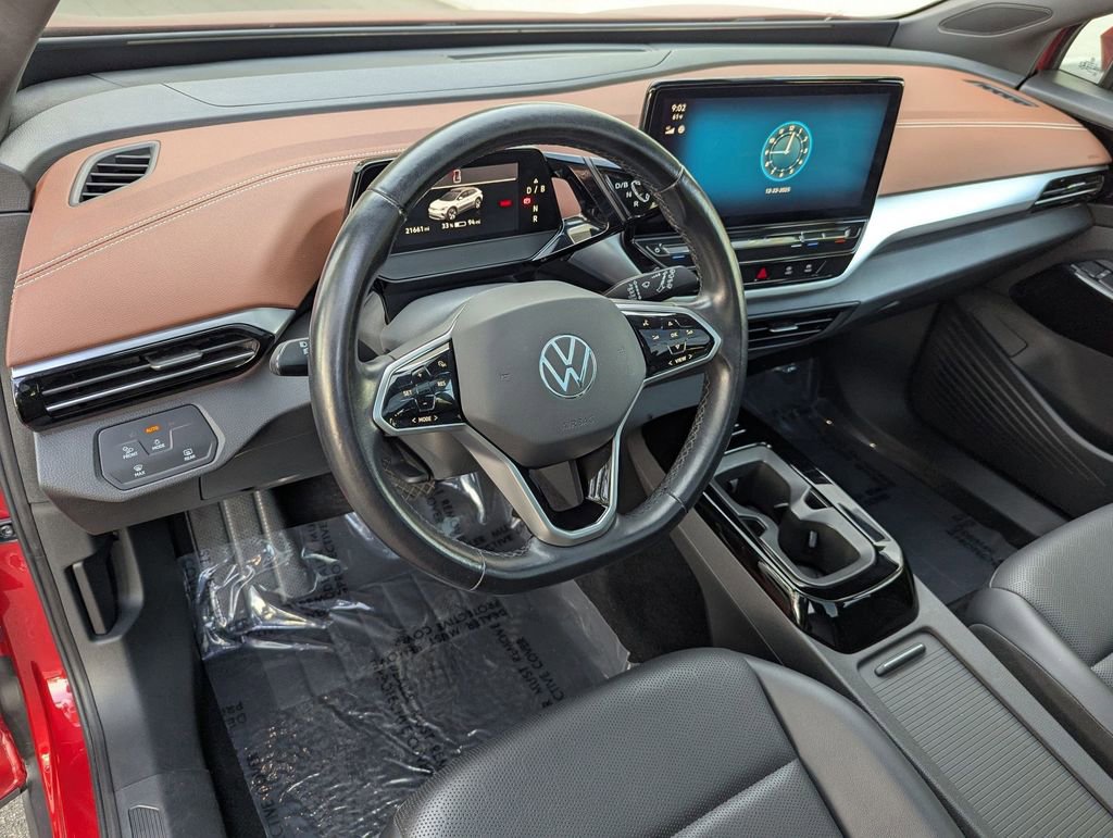 Certified 2021 Volkswagen ID.4 Pro S w/ Gradient Package image 9