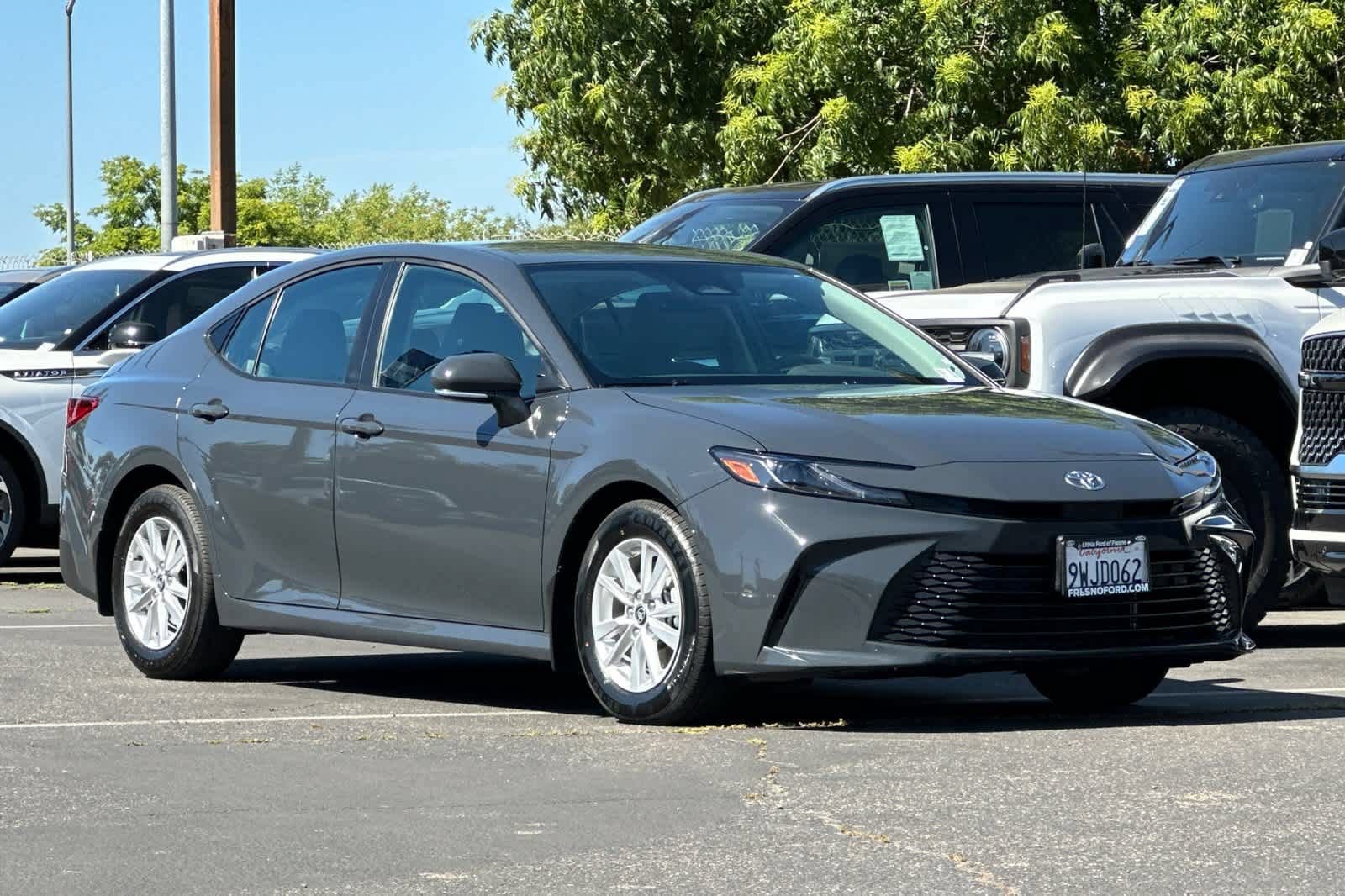 Used 2026 Toyota Camry LE w/ Convenience Package FWD image 9