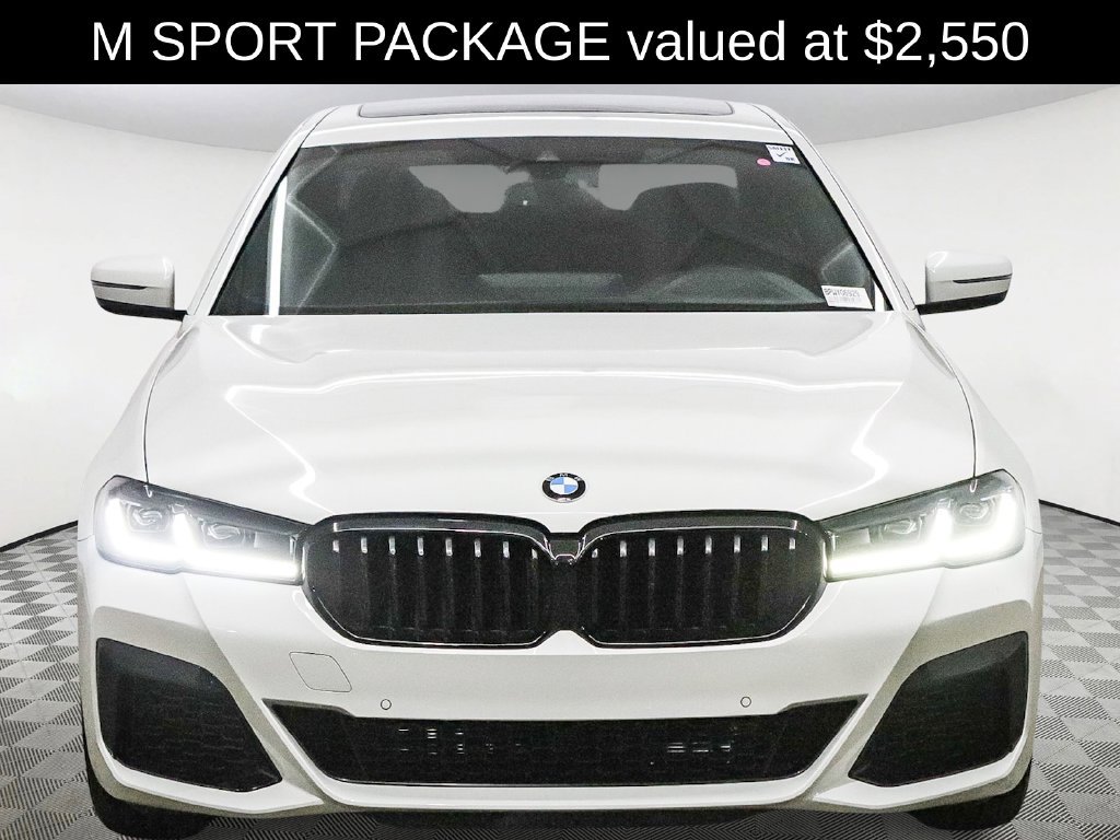 Used 2023 BMW 540i w/ M Sport Package RWD image 2