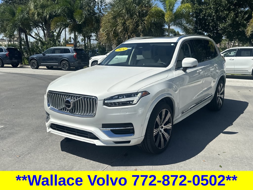 Certified 2024 Volvo XC90 T8 Plus w/ Protection Package Premier AWD/4WD image 3