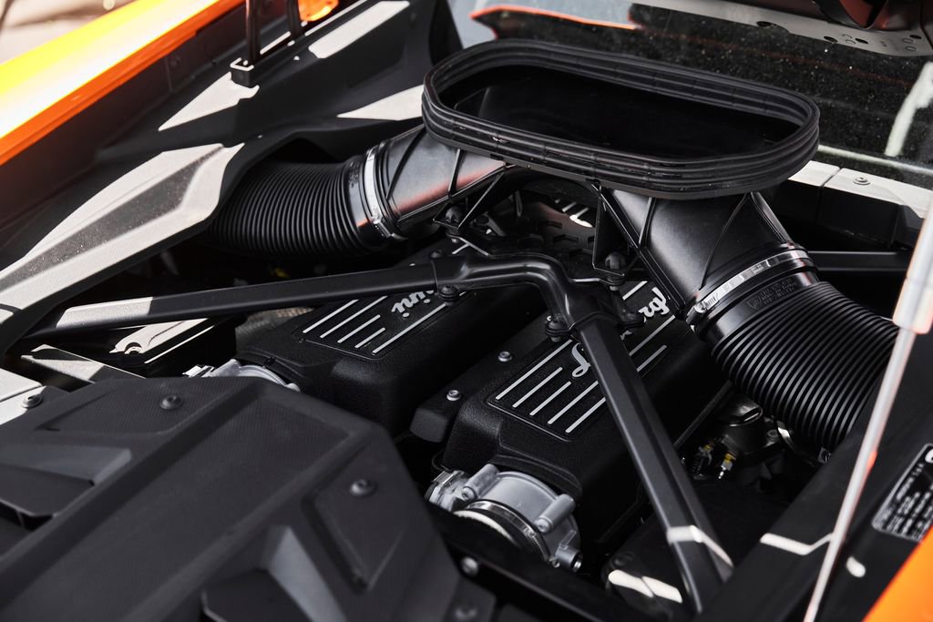 Used 2023 Lamborghini Huracan Sterrato image 30