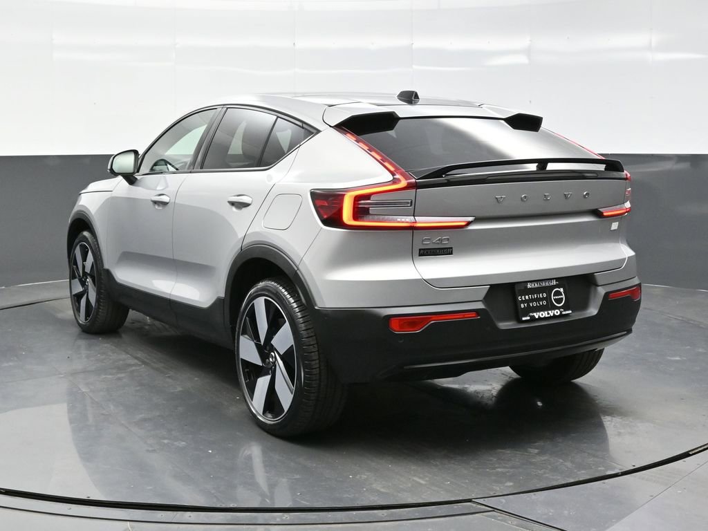 Used 2023 Volvo C40 P8 Recharge Ultimate image 5