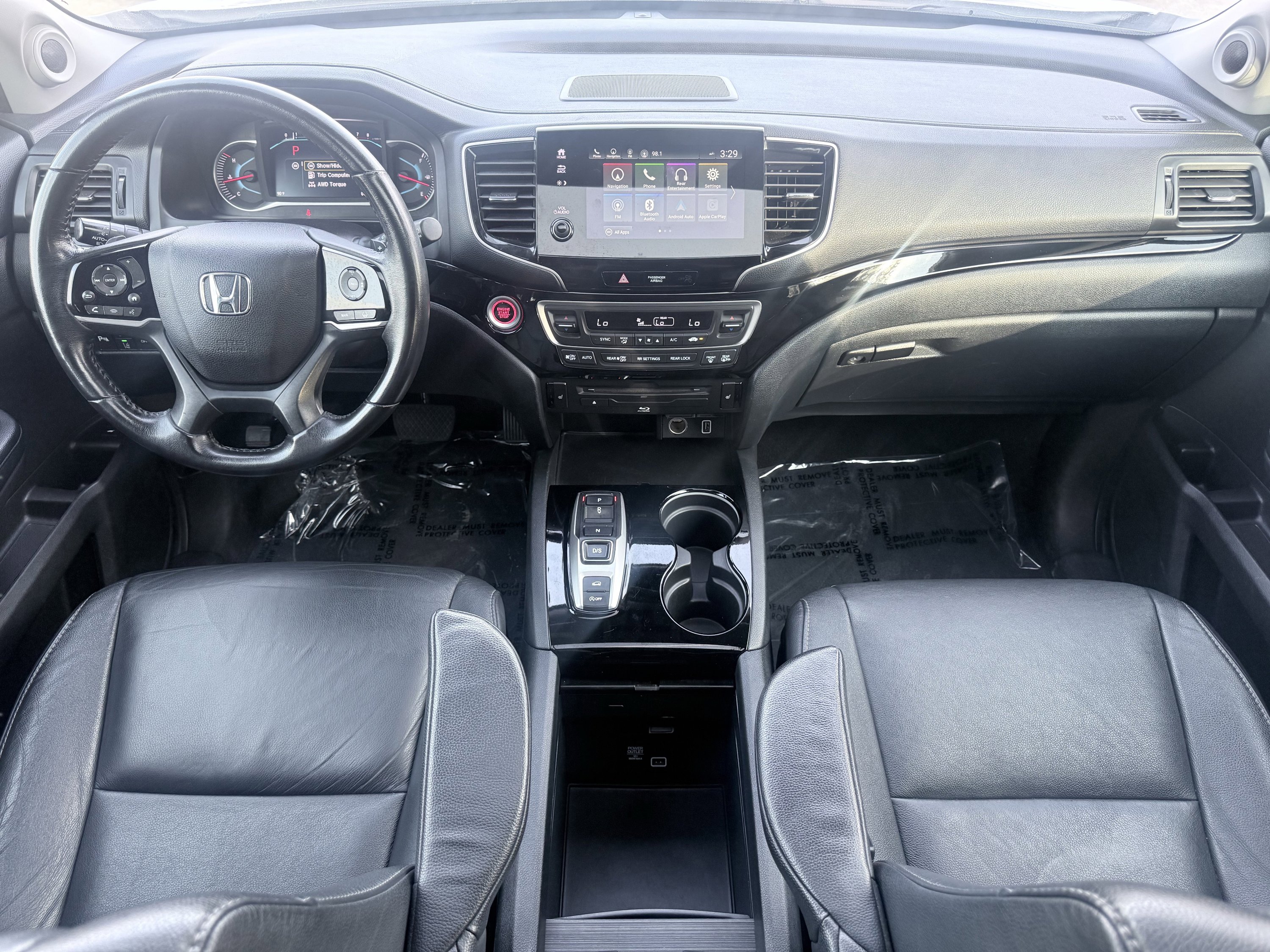 Used 2022 Honda Pilot Touring image 2