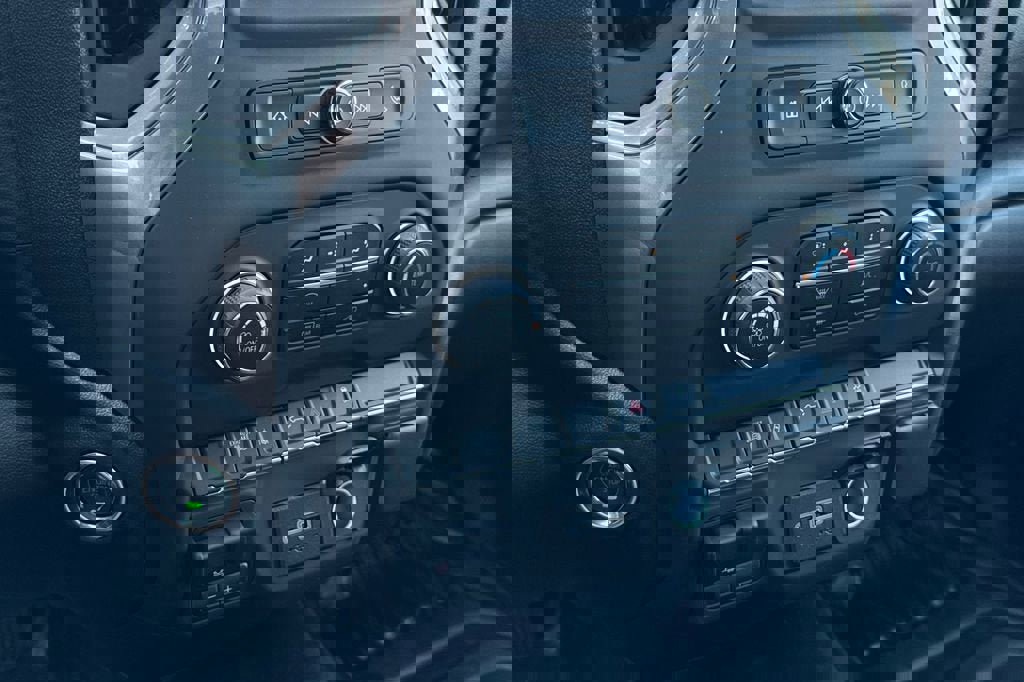 New 2025 Chevrolet Silverado 2500 W/T w/ WT Convenience Package image 19