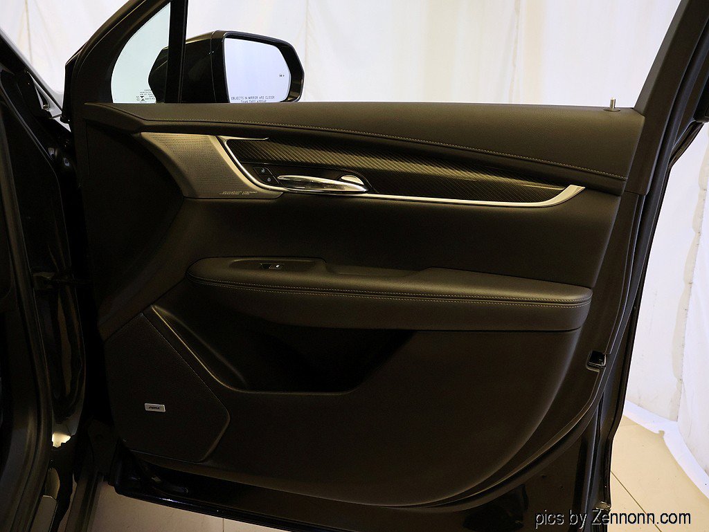 Used 2020 Cadillac XT6 Sport AWD/4WD image 36
