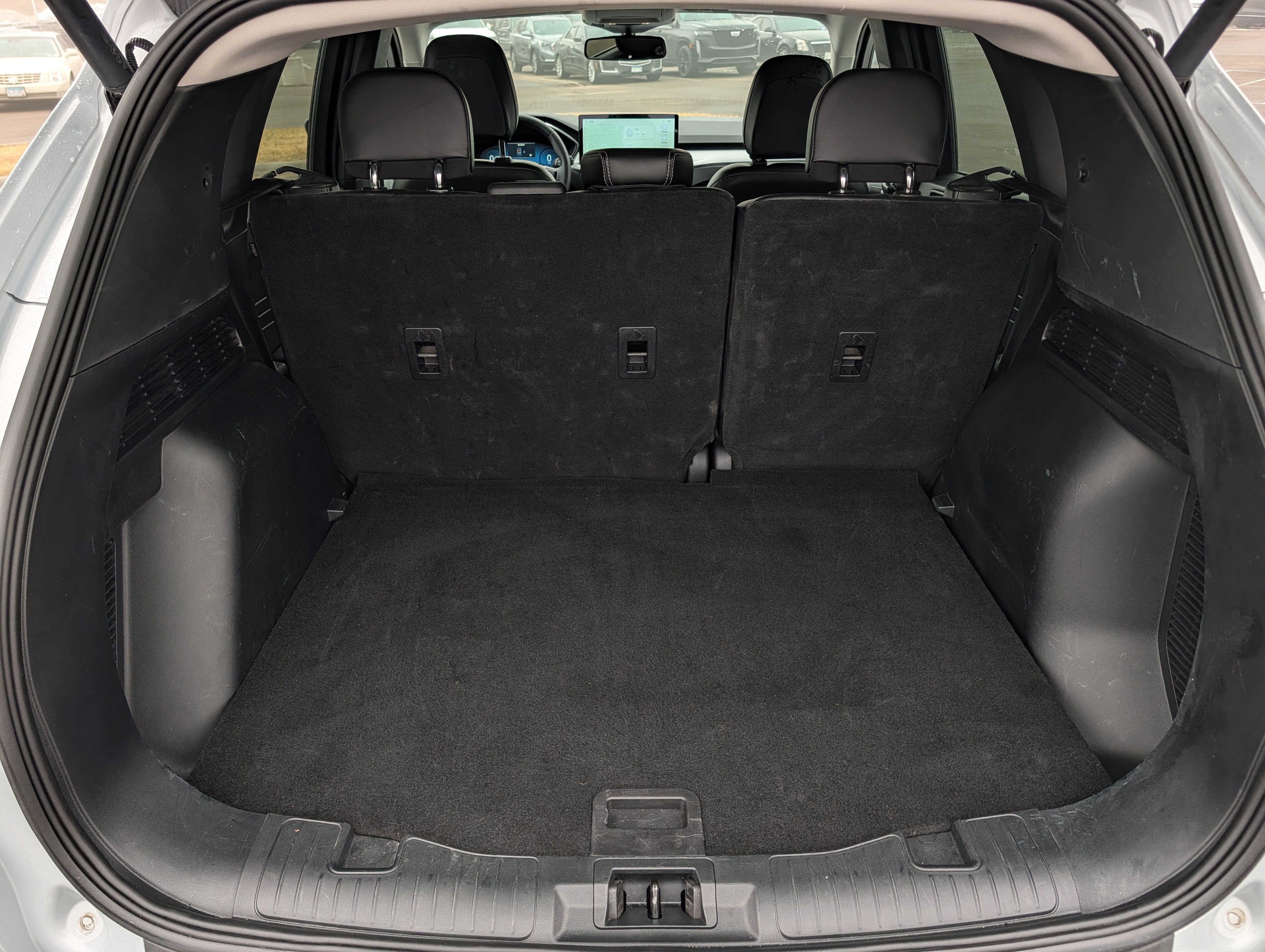Used 2025 Ford Escape Platinum AWD/4WD image 18