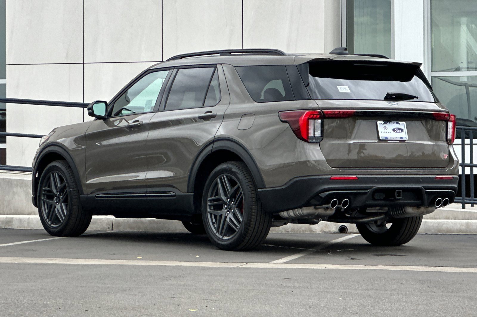 New 2026 Ford Explorer ST w/ Sun And Sound Package image 5