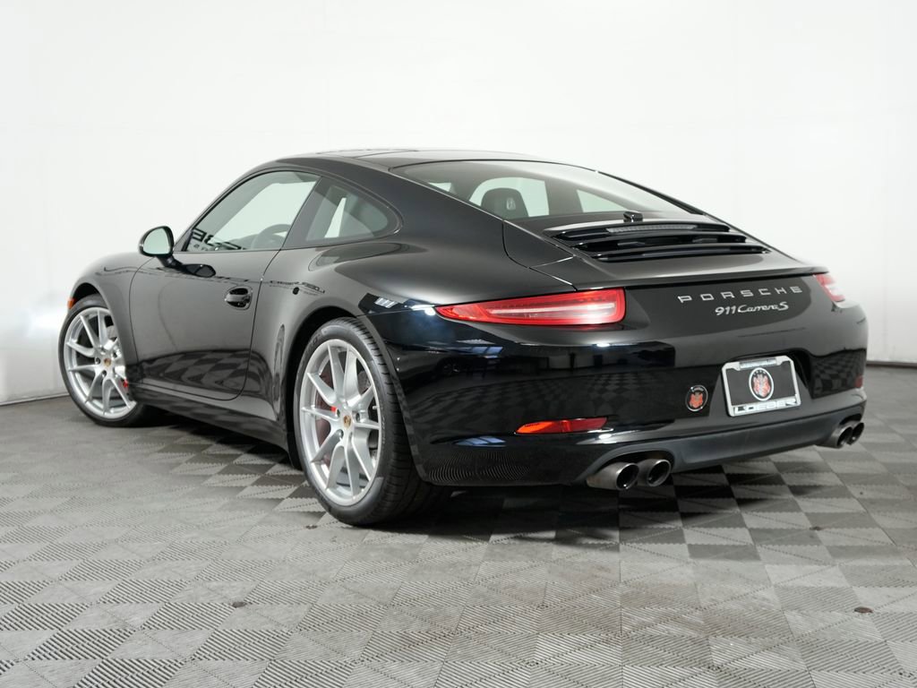 Used 2014 Porsche 911 Carrera S RWD image 3