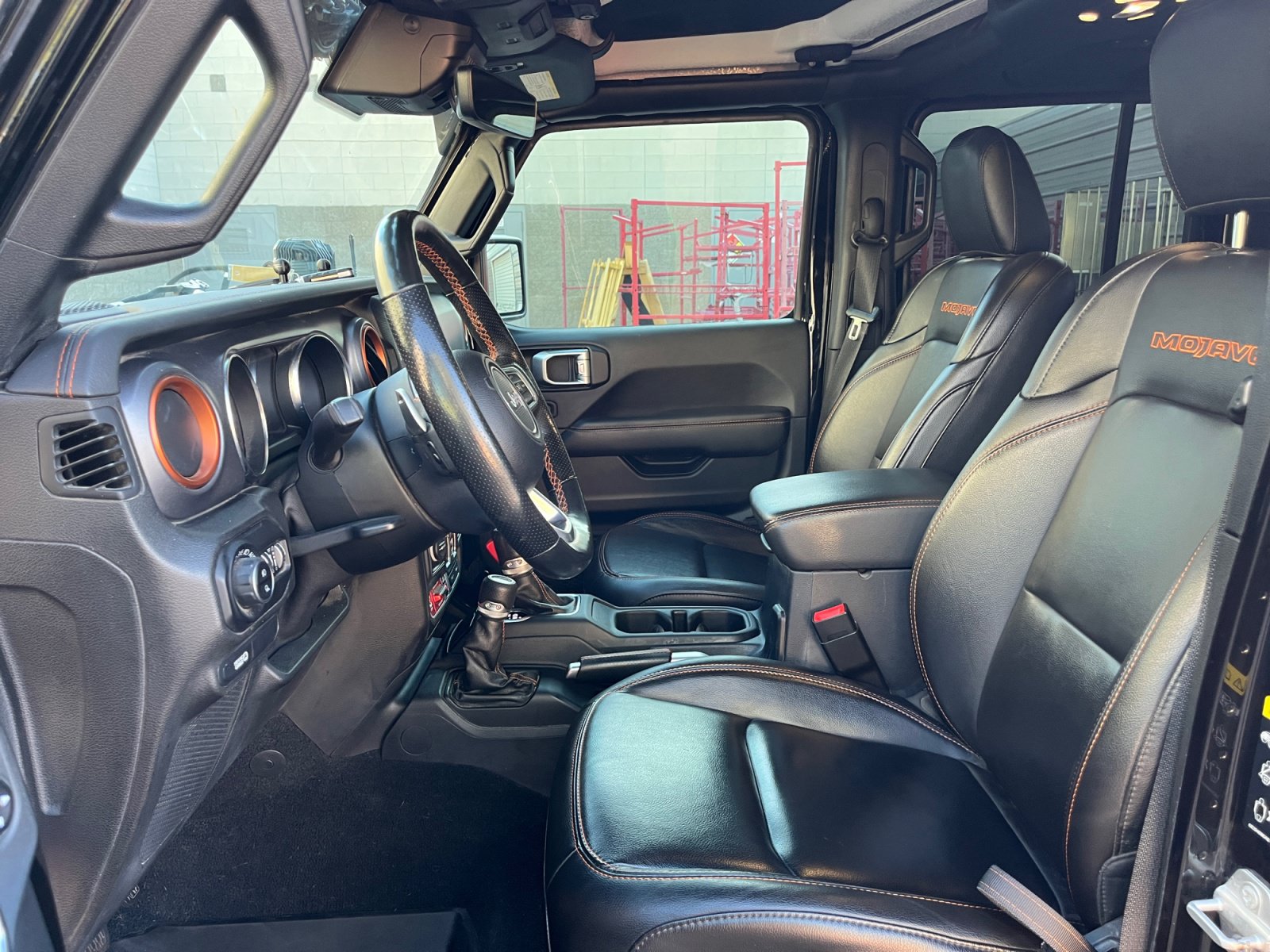 Used 2020 Jeep Gladiator Mojave AWD/4WD image 12