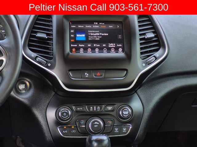 Used 2020 Jeep Cherokee Latitude Plus FWD image 25
