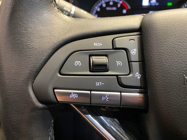 Used 2023 Cadillac XT6 Premium Luxury image 12