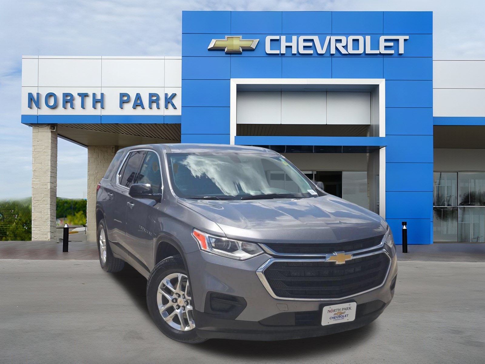 Used 2020 Chevrolet Traverse LS