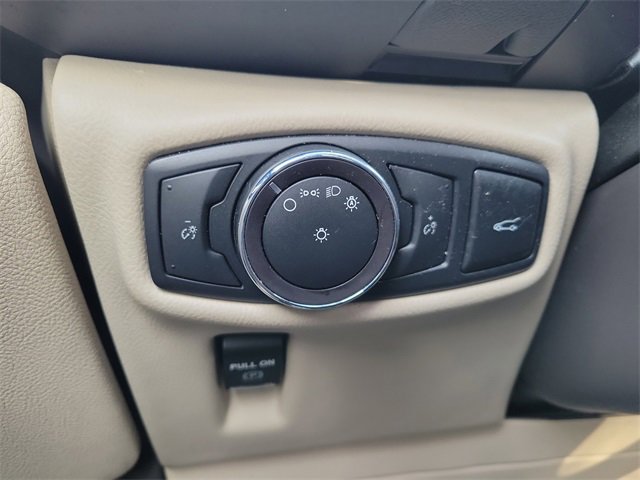 Used 2018 Lincoln MKX Reserve w/ Driver Assistance Package image 14