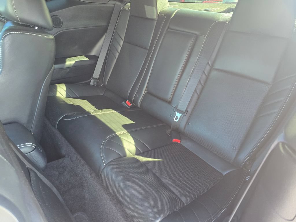 Used 2016 Dodge Challenger SRT Hellcat RWD image 10