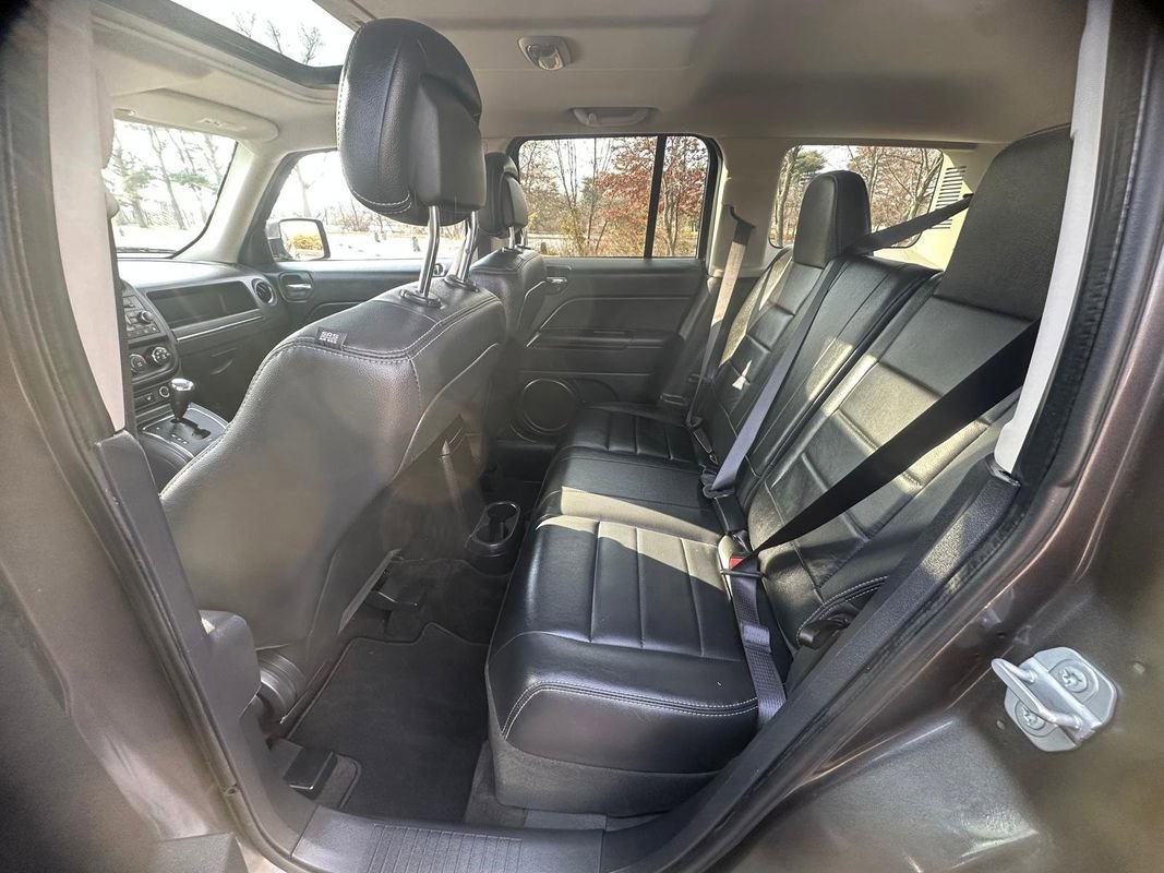 Used 2017 Jeep Patriot High Altitude image 7