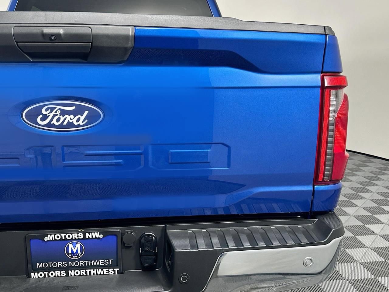 Used 2025 Ford F150 XLT w/ Equipment Group 301A Standard image 18